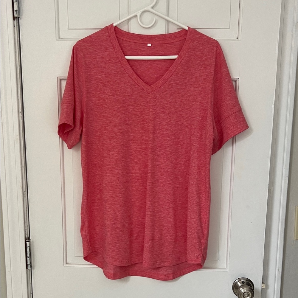 Source Unknown Coral V-Neck Tee